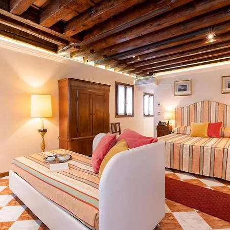 Apartment Palazzo Schiavoni Residenza D'epoca & Suite-apartments *