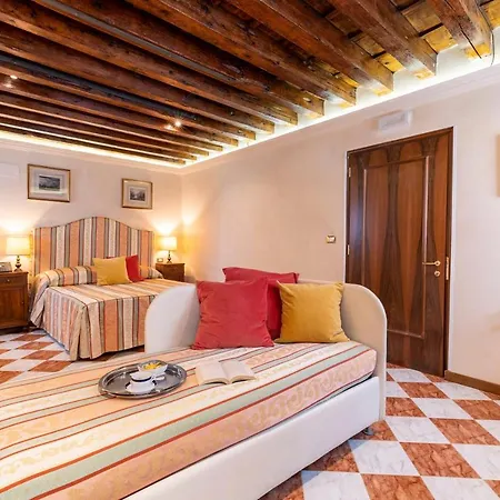Palazzo Schiavoni Residenza D'epoca & Suite-apartments Apartment