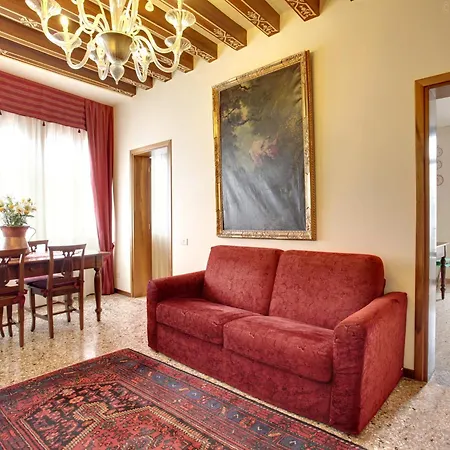 Palazzo Schiavoni Residenza D'epoca & Suite-apartments Venice