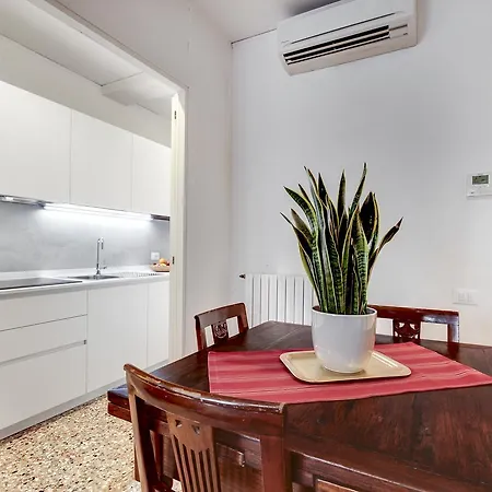Palazzo Schiavoni Residenza D'epoca & Suite-apartments